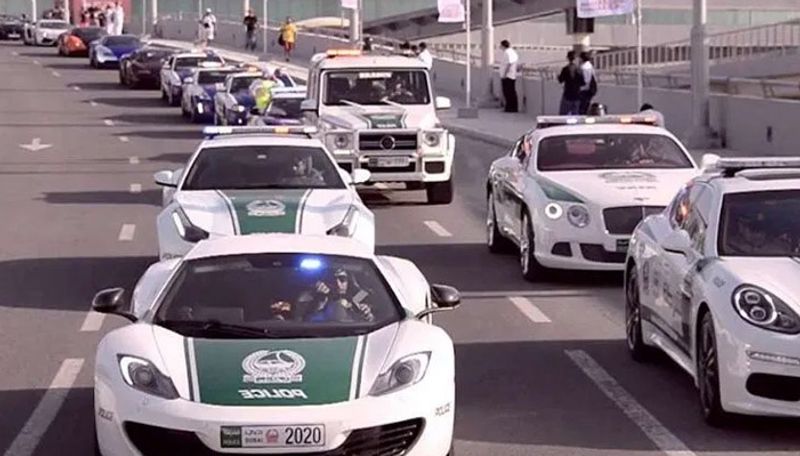 Dubai police introduced Luxury Bentley Continental GT in their Police Force