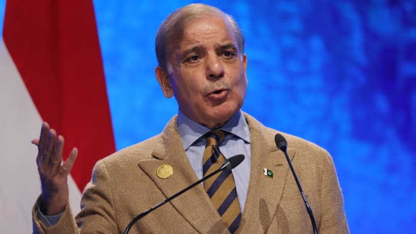 Shehbaz Sharif becomes Pakistan's PM for a second time; PTI members chant 'chor aaya, chor aaya' (WATCH)