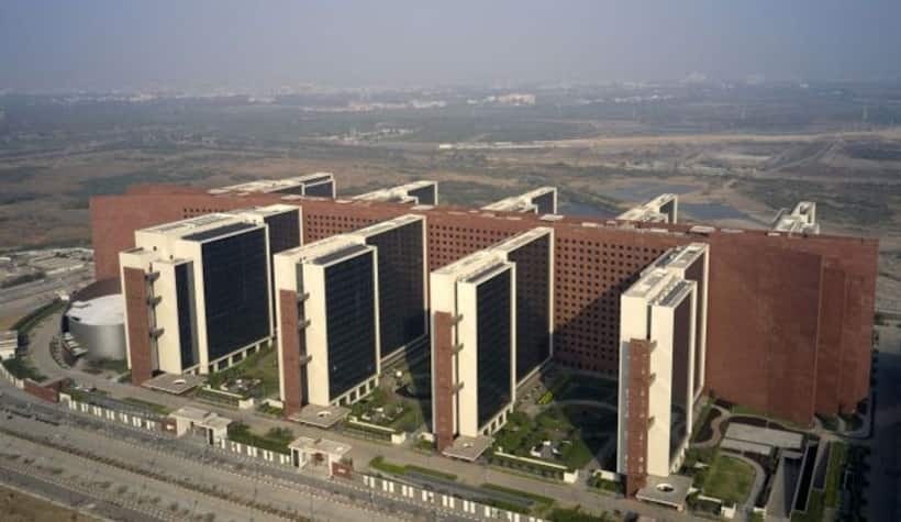 Pentagon set to shed world's largest office building tag to Surat Diamond Bourse (WATCH)