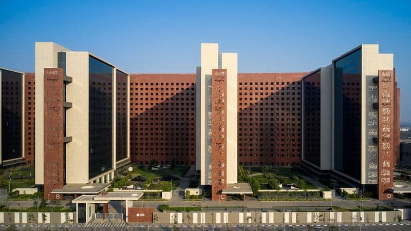 Indian Building Surpasses Pentagon To Become World's Largest Office