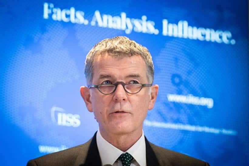 MI6 door 'is always open': UK spy chief Richard Moore urges unhappy Russians to share secrets (WATCH)