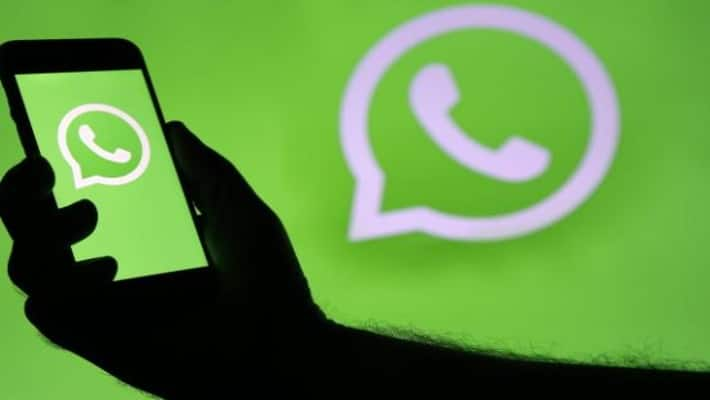 Whatsapp down for many users globally unable to send messages issues in instagram also