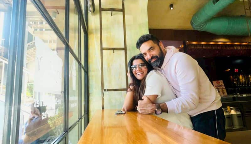 gopi sundar share photo with amrita suresh in light of separation rumours vvk