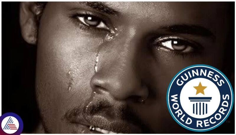 Nigerian shed tears for 7 days without sleeping for Guinness record Now lost his sight sat