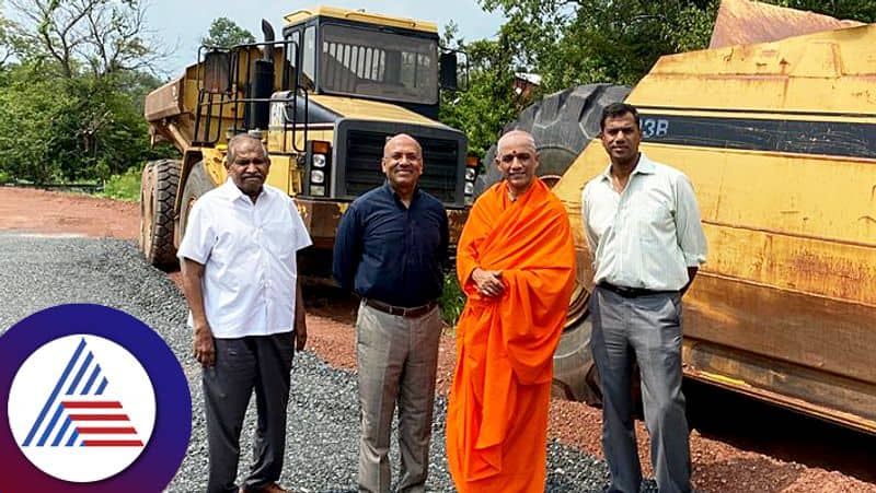 Adichunchanagiri nirmalananda swamiji visit Kalabhairaveshwara temple construction in USA gow