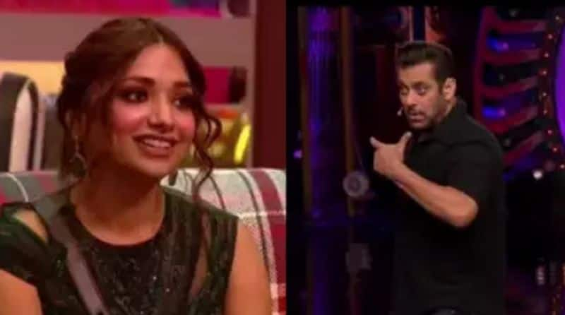 Bigg Boss OTT 2 Salman Khan bashes Jiya Shankar for her bashes Jiya Shankar for her evil soap act with Elvish Yadav vvk