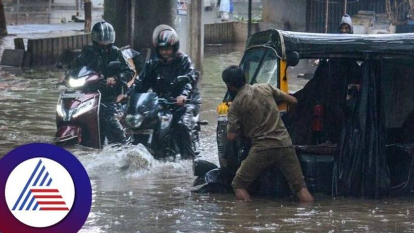 Red Alert: రెడ్‌ అలర్ట్..మరో 24 గంటలపాటు భారీ నుంచి అతి భారీ వర్షాలు..