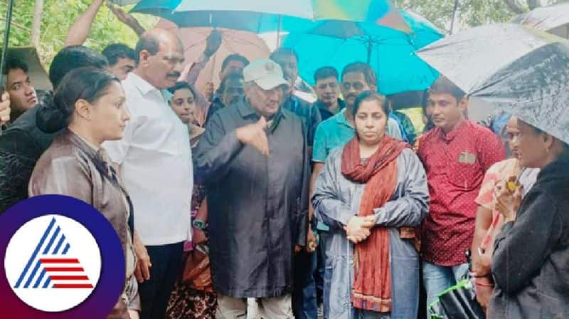 Karnataka monsoon heavy rain in chikkamagaluru floods rav