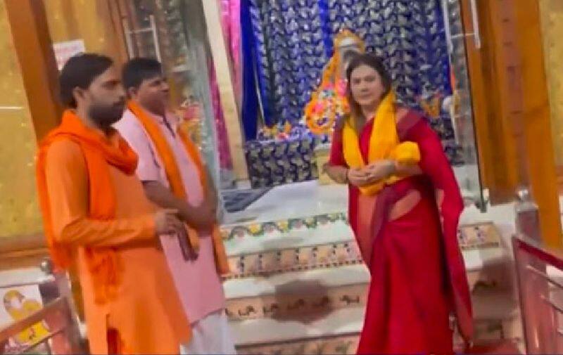 Sita visited Ayodhya Ramayan serial Fame Actress Deepika Chikhalia visited Sri rams birthplace Ayodhya akb