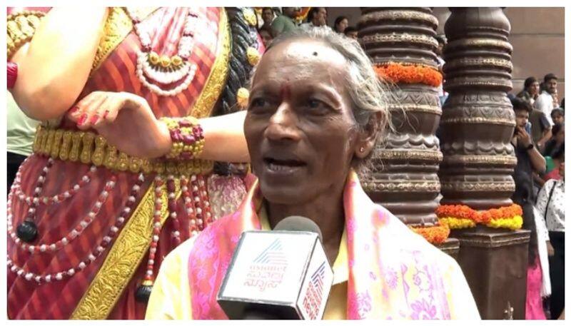 song sung by jagadeesh in Kundapra Kannada festival nbn