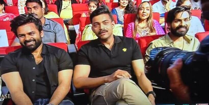  Bro Prerelease Event: పవన్ కళ్యాణ్ కోసం వేయి కళ్లతో ఎదురు చూస్తున్న ఫ్యాన్స్... నినాదాలతో వేదిక బద్దలు!