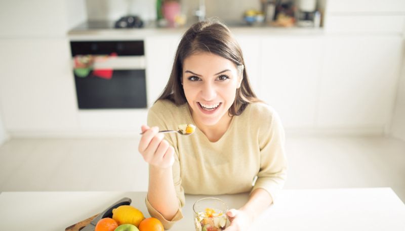 Two Home made Drinks Help in Weight Loss And Glowing Skin azn 