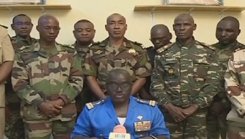 Niger soldiers announce coup, President's removal on national TV; US calls for immediate release AJR