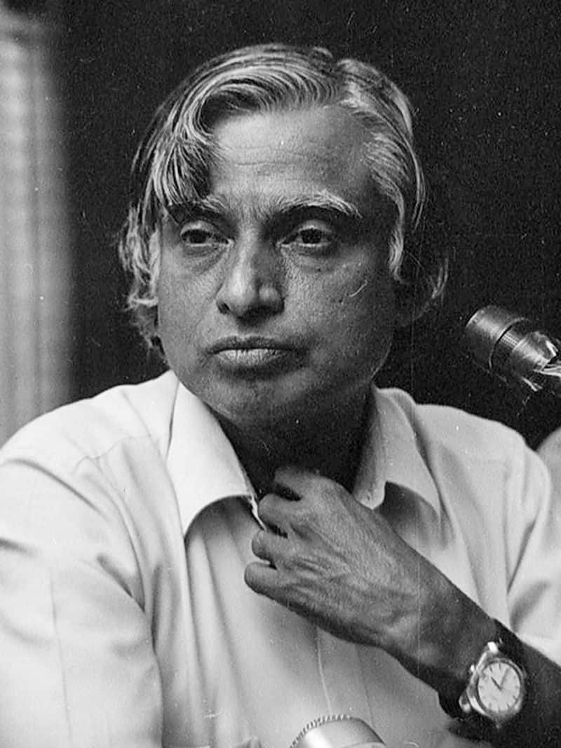 APJ Abdul Kalam Tribute: 7 Memorable Quotes on His Death Anniversary AJR 