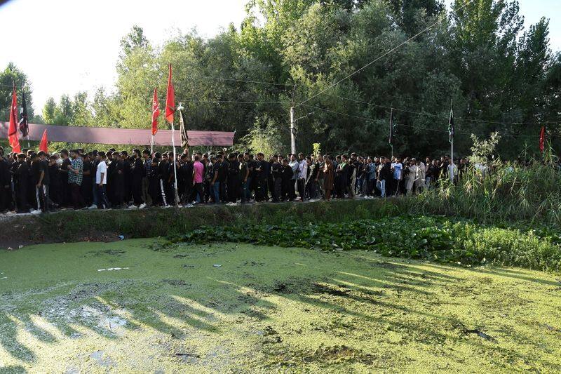 Muharram procession in Kashmir: Muharram procession passes through Kashmir's Lal Chowk after 3 decades RMA