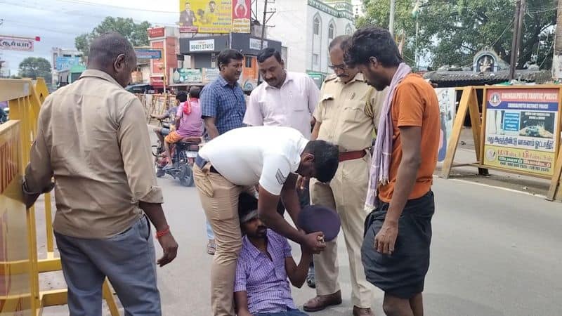 police officers helped a young man who was struggling for life after having a seizure in Chengalpattu district