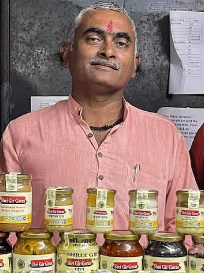 घी से सालाना 8 करोड़ कमाई