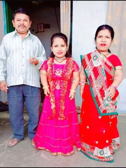 भोपाल की लिटिल फैमिली जिसमें सबकी हाइट 4 फुट से कम है