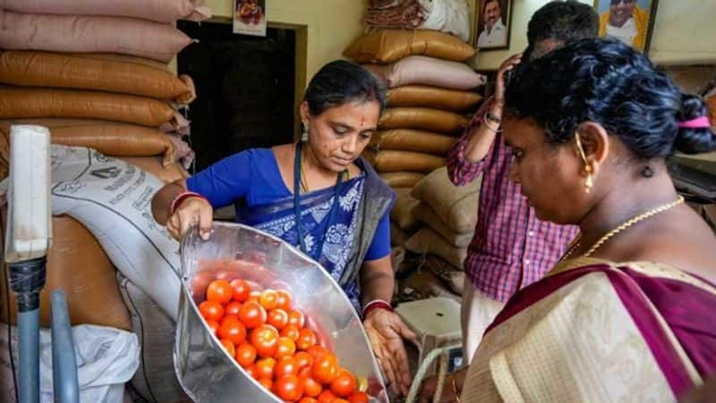 Tomato Price Kg tomato price is just Rs 40 only MKA