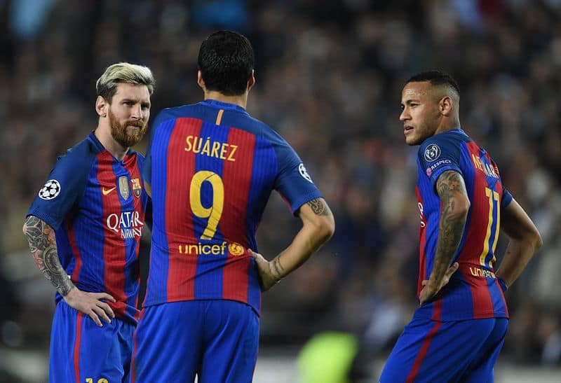 Messi and I told Neymar if you want to win Ballon d Or stay at Barcelona says Suarez gkc