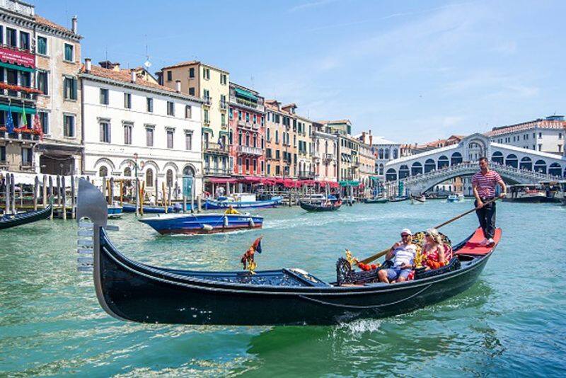 Venice faces 'irreversible damage': UNESCO considers adding city to world heritage sites in danger list snt