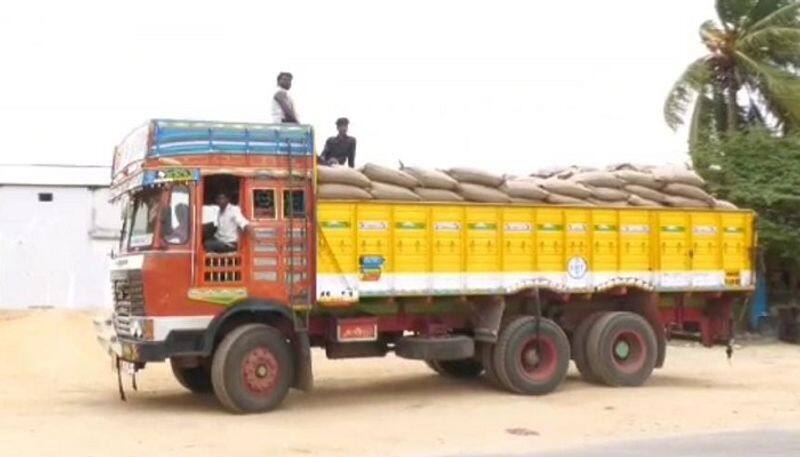 No Security for Ration Rice Trucks in Yadgir grg 