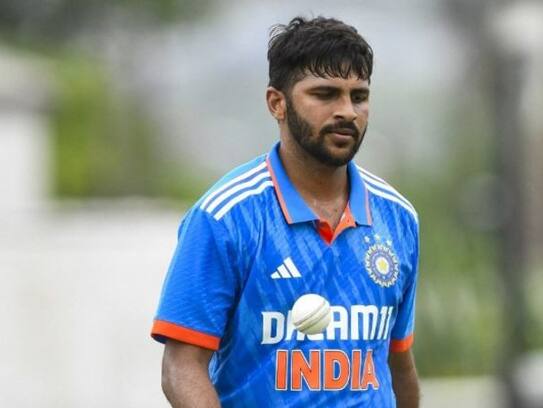 Shubman gill, Shardul thakur rested, Axar patel ruled out from Rajkot ODI, India vs Australia CRA