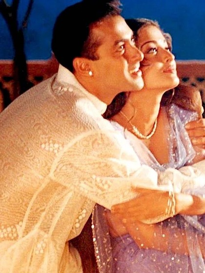 वो 10 सुपरहिट फ़िल्में, जिनके पर्दे के पीछे के हीरो थे नितिन देसाई