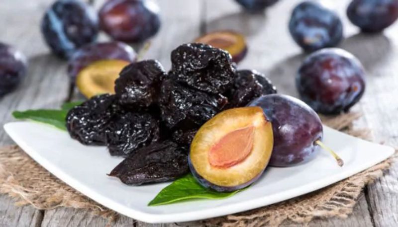 Health Benefits of Prunes you must know azn 