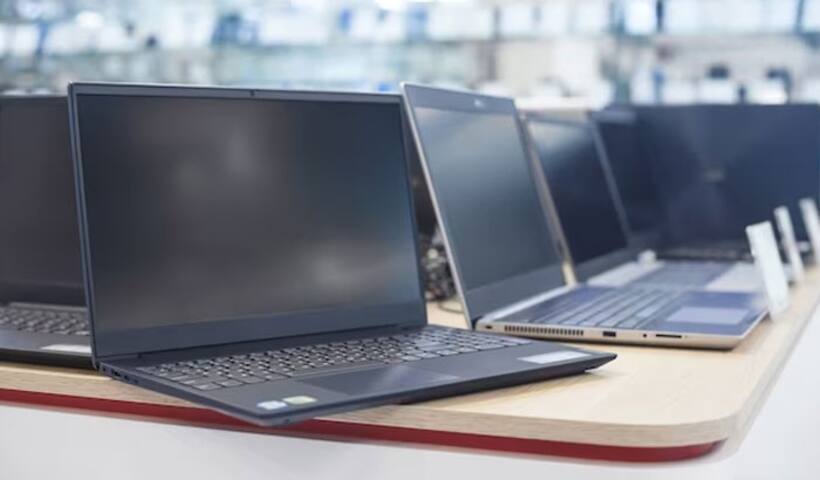  Laptop Import Ban: ప్రభుత్వం కీలక నిర్ణయం.. ల్యాప్‌టాప్‌లపై బ్యాన్..  హెచ్‌పి, ఆపిల్, శాంసంగ్ కంపెనీలు కూడా..