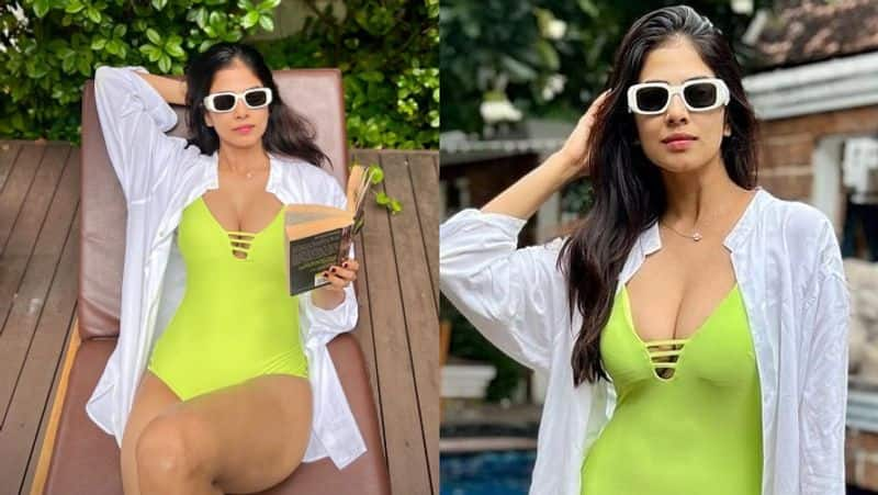 Thangalaan actress Malavika Mohanan chilling in Bikini after Birthday bash