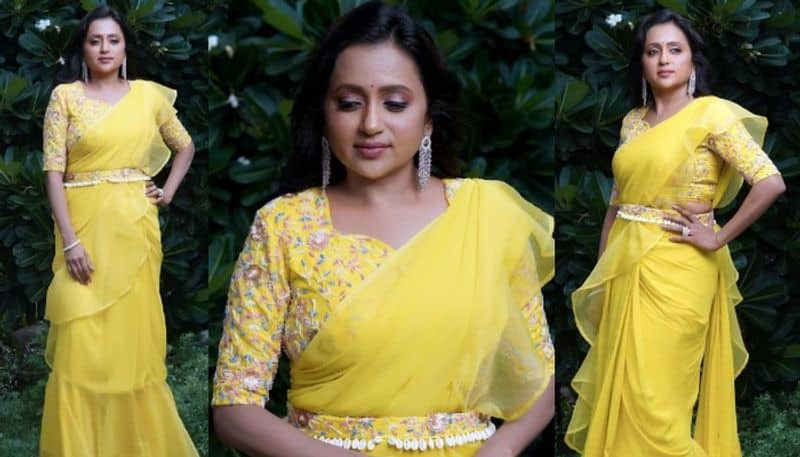 Anchor suma stunning photos goes viral ksr