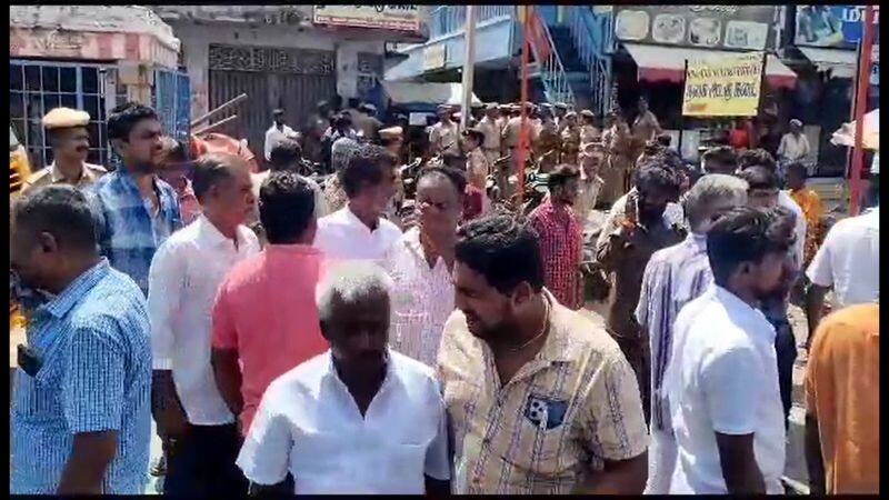 bjp and hindu supported parties protest against karamadai police officers in coimbatore