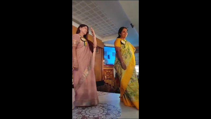 mla vanathi srinivasan and bjp person kushboo participate ramp walk show at coimbatore