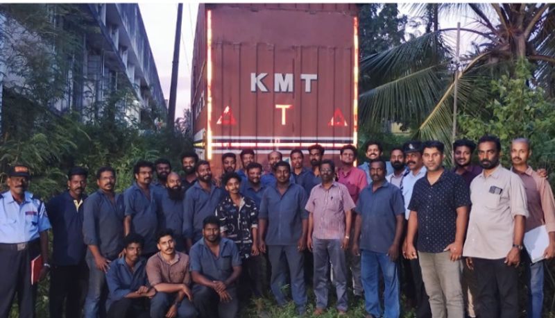 30 electric autorickshaws built in Kerala are being exported to Madhya Pradesh for distribution afe 