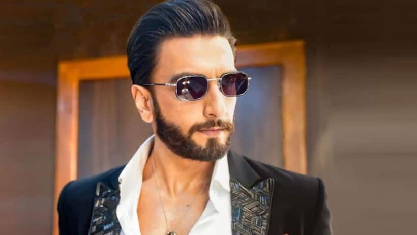 Chandrayaan 3: Ranveer Singh faces backlash for ignoring paparazzi, not commenting on succesful landing