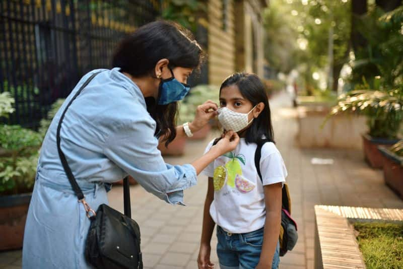 Due to the spread of viral fever in Coimbatore, the district administration has advised everyone to wear masks vel