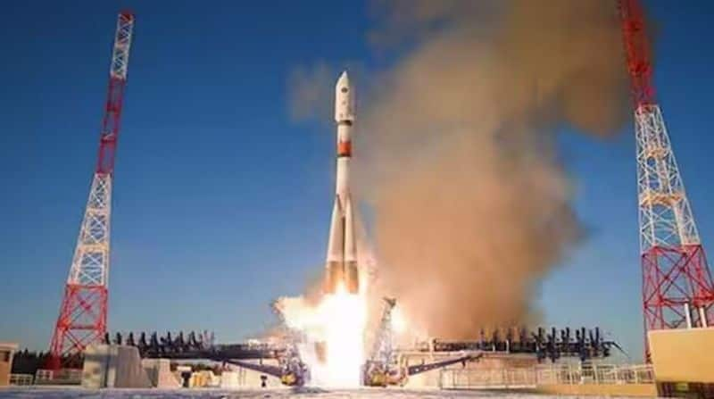 Luna-25, first Russian moon probe in 47 years, lifts off-sak