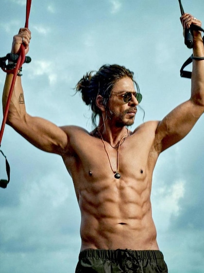 <p>इस साल अब तक की सबसे बड़ी ओपनिंग करने वाली फिल्म 'पठान' है, जिसने पहले दिन लगभग 57 करोड़ रुपए का कलेक्शन किया था। फिल्म जनवरी में रिलीज हुई थी। </p>
