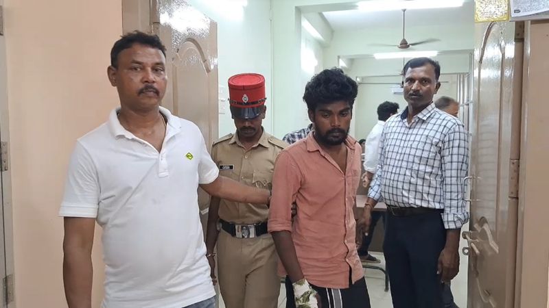 mechanical engineer arrested by cyber crime police who morphing a ladies photos and threatening in puducherry