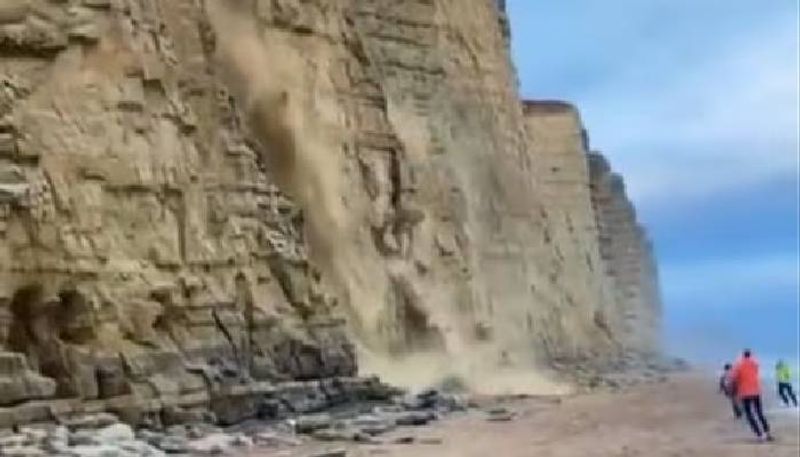 rockfall in Dorsets West Bay viral video rlp