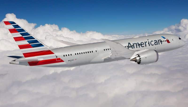 American Airlines Flight suddenly dropped 15000 feet while in mid air passengers terrified 