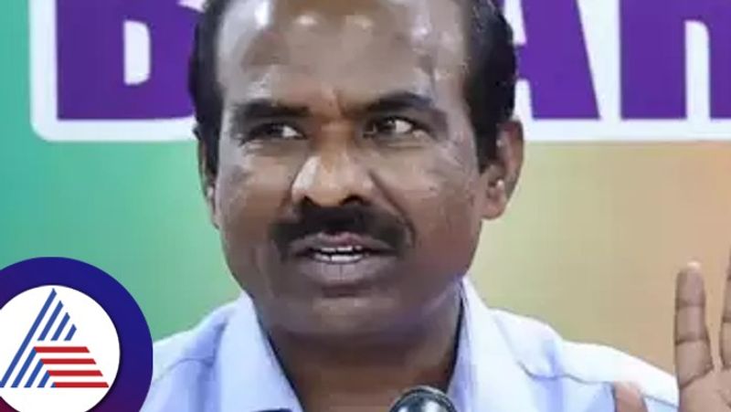N Ravikumar