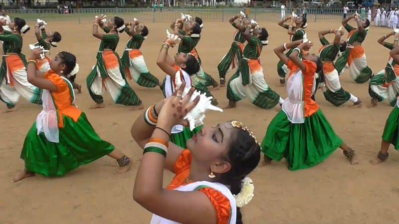 Bharatanatyam performance by 480 artists at Vellore Fort on the occasion of Independence Day in Vellore