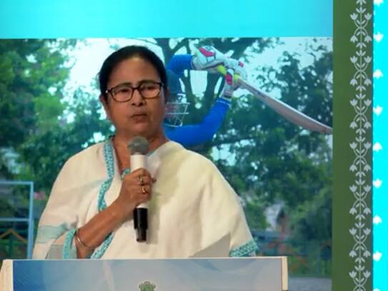 Center failed to prevent train accidents.. Urgent inquiry into Vizianagaram incident needed - Mamata Banerjee..ISR