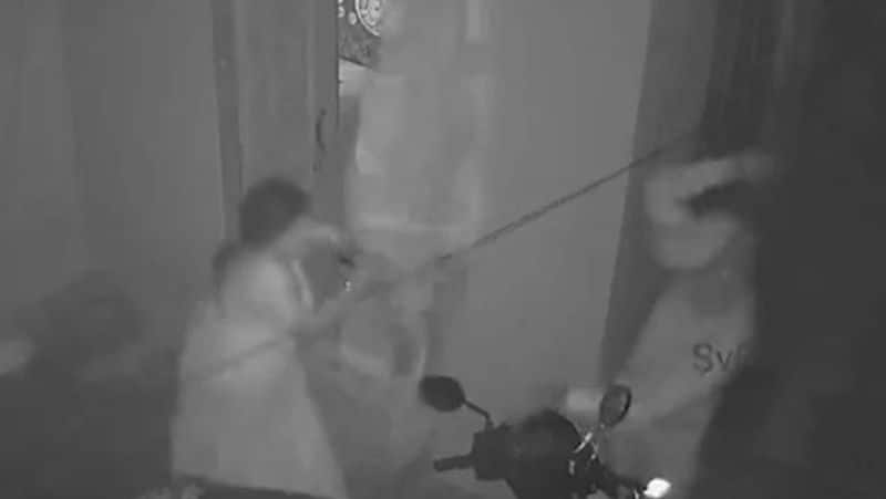 Telangana Woman Spots Thief Lurking In A Dark Corner video goes viral