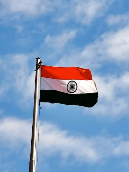 <p>200 सालों की अंग्रेजी हुकूमत से 15 अगस्त 1947 को भारत आजाद हुआ था।</p>
