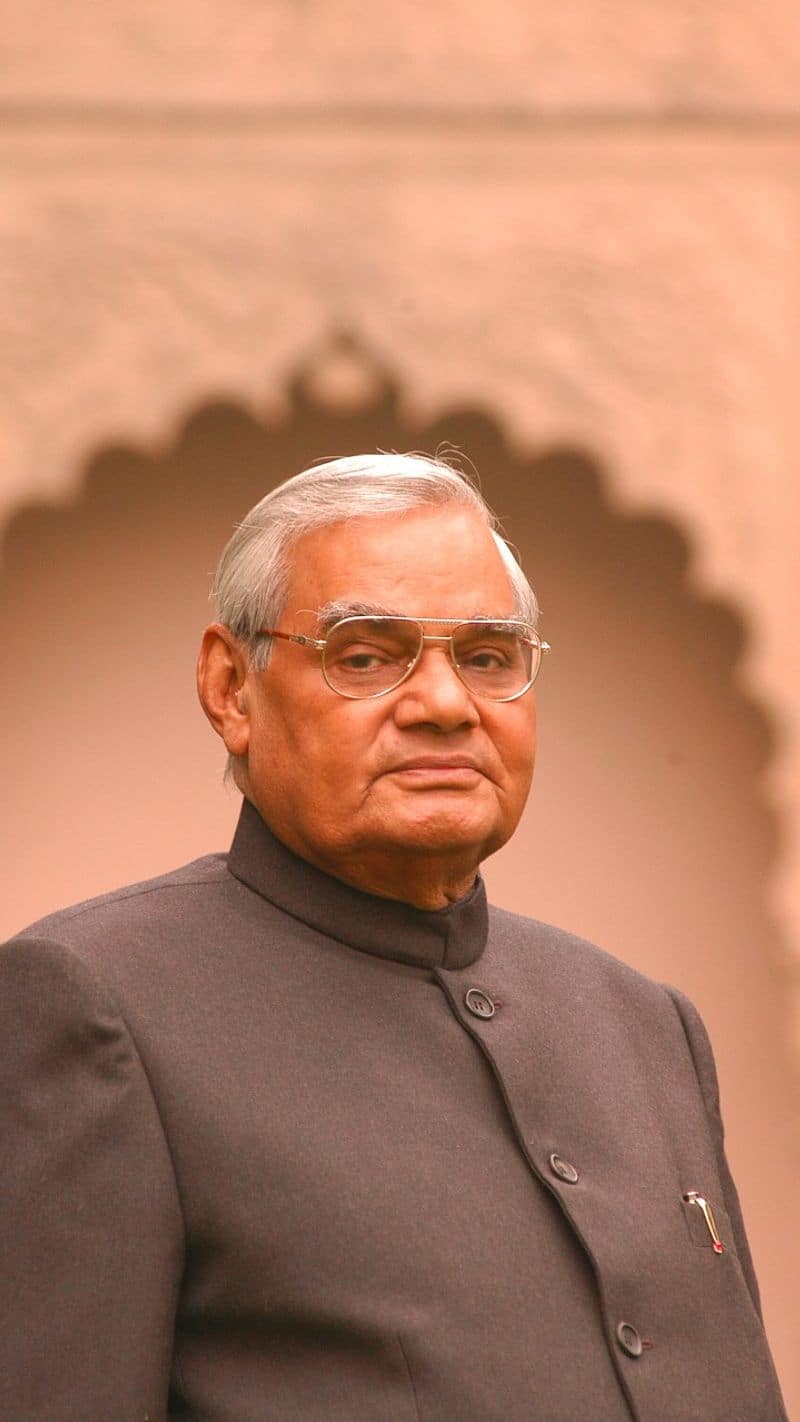 atal bihari vajpayee famous quotes 5th death anniversary kxa