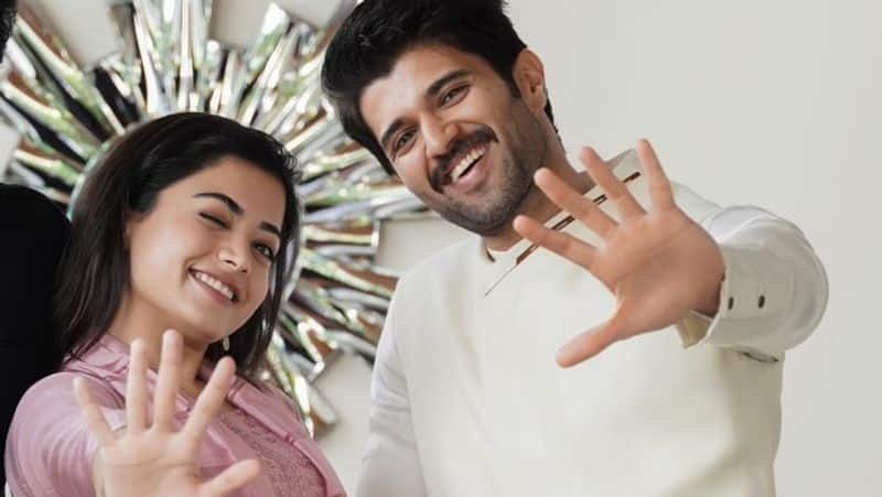 Rashmika Mandanna and vijay deverakonda celebrate 5 years of Geetha Govindam