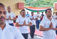 Isha Foundation in partnership with Indian Army is providing classical Hatha Yoga practices to over 10000 soldiers zrua